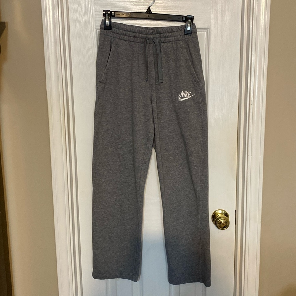 Boys Nike sweatpants